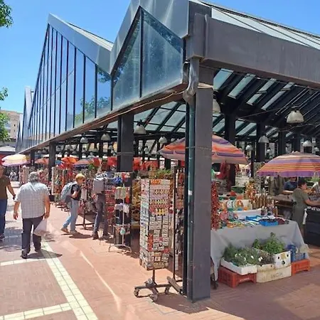 Argen New Bazaar 티라나
